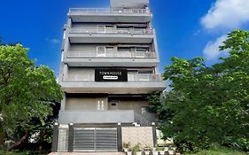 Townhouse Rohini Sector 24